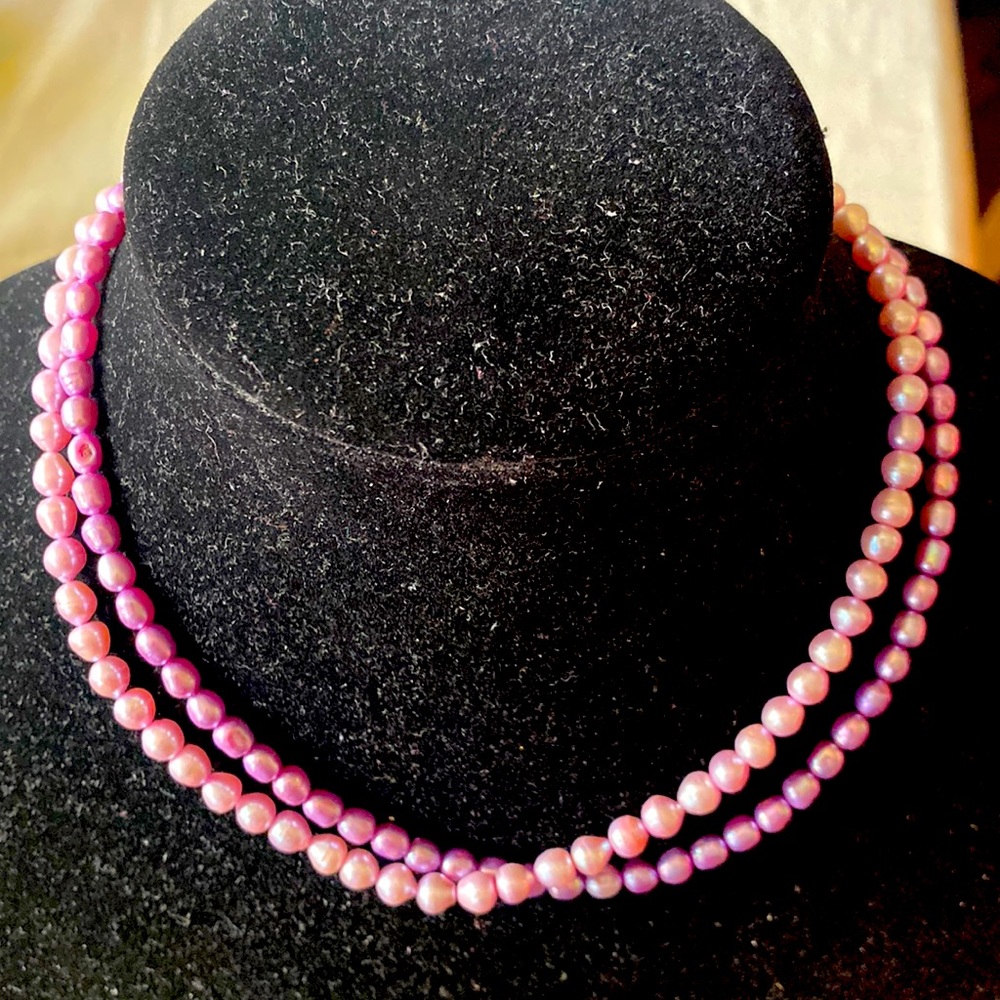 NWOT.  Double stranded cultured Pearl necklace.
